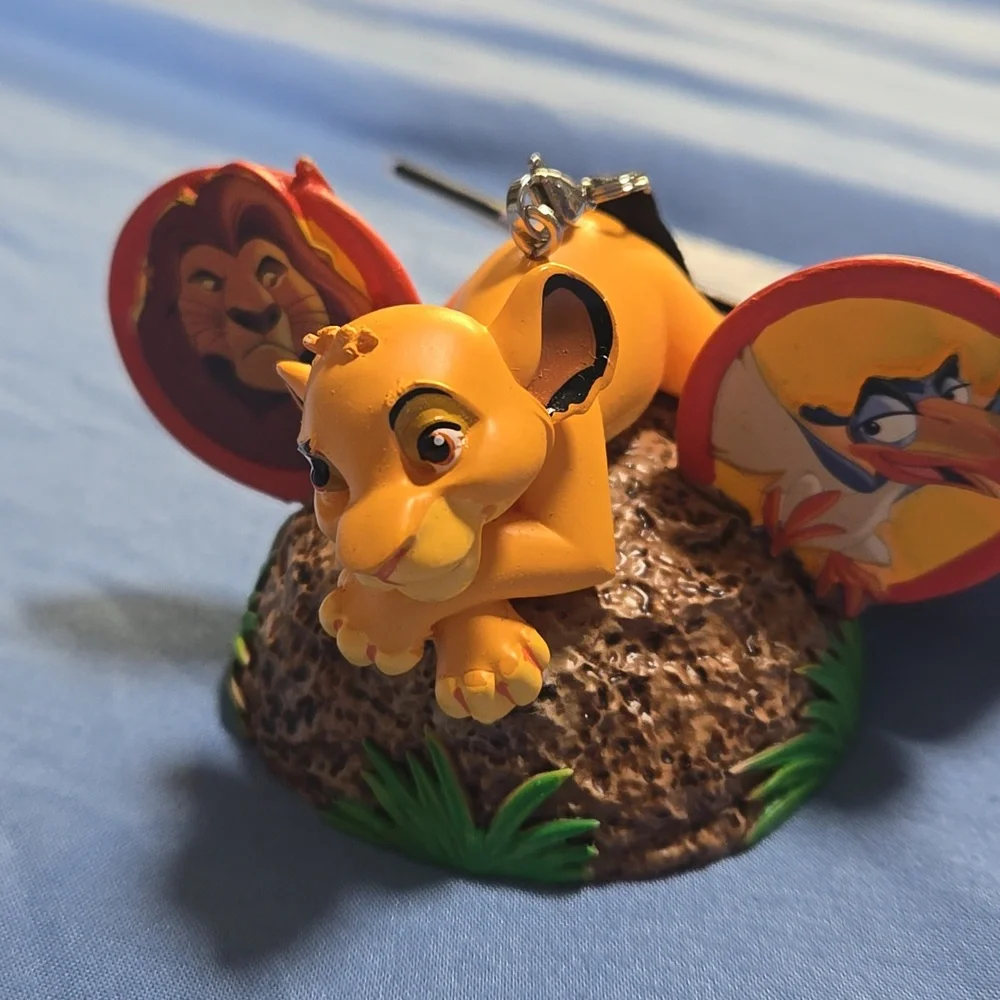 Simba Sketchbook Ornament – The Lion King